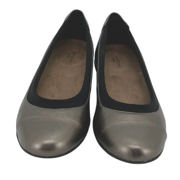 Clarks Shoes Clarks Womens Neenah Garden Shoe Pebble Metallic